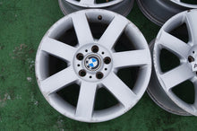 Laden Sie das Bild in den Galerie-Viewer, 4x Alufelge 17 Zoll 8.0" 5x120 47ET Glanz Silber 1094506 BMW 3 E36 E46 Rim Wheel FEL1707420258re