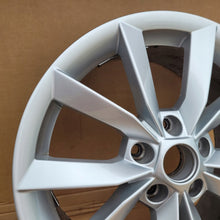 Load image into Gallery viewer, 1x Alufelge 17 Zoll 7.0" 5x112 5L0601025K Skoda Yeti Rim Wheel FEL8759873990ks