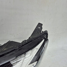 Load image into Gallery viewer, Frontscheinwerfer Dacia Sandero III 260601750R Full LED Links Headlight SCH8371198127ra