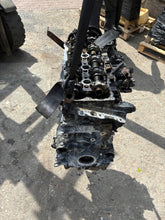 Laden Sie das Bild in den Galerie-Viewer, Motor BMW B47C2A 2.0 170TKm Diesel Engine Unkomplett MOT5040978040fp