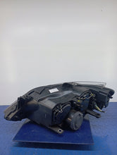 Laden Sie das Bild in den Galerie-Viewer, Frontscheinwerfer Seat Ibiza IV Rechts Scheinwerfer Headlight SCH4391564825mu