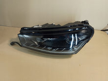 Load image into Gallery viewer, Frontscheinwerfer Skoda Fabia IV 6VB941015A FALSE Scheinwerfer Headlight SCH9626082748qx