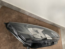 Laden Sie das Bild in den Galerie-Viewer, Frontscheinwerfer Ford Focus MX7B13E014-CC Full LED Rechts Headlight