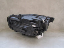 Laden Sie das Bild in den Galerie-Viewer, Frontscheinwerfer Mercedes-Benz W247 LED Rechts Scheinwerfer Headlight SCH3199275558gb