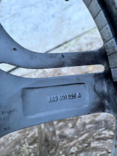 Load image into Gallery viewer, 1x Alufelge 18 Zoll 8.0" 5x112 39ET Glanz Silber 8R0601025A Audi Rim Wheel FEL3788769481su