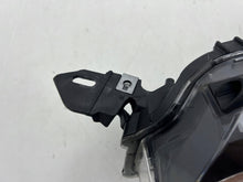Laden Sie das Bild in den Galerie-Viewer, Frontscheinwerfer Toyota Chr 81170-F4031 LED Links Scheinwerfer Headlight SCH2401033852hz