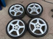 Load image into Gallery viewer, 4x Alufelge 18 Zoll 7.0" 5x112 54ET Glanz Silber A1694011202 Mercedes-Benz W246 FEL2719110939rp