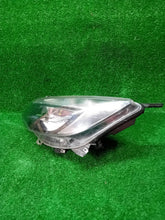 Load image into Gallery viewer, Frontscheinwerfer Opel Astra 1EG01001115 Links Scheinwerfer Headlight SCH3115026930os