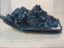 Laden Sie das Bild in den Galerie-Viewer, Frontscheinwerfer BMW 5 G31 G30 7439194-04 LED Rechts Scheinwerfer Headlight