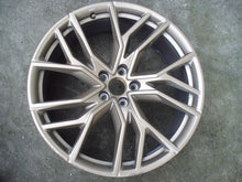 Laden Sie das Bild in den Galerie-Viewer, 1x Alufelge 21 Zoll 8.5" 5x112 40ET 89A601025 Audi Etron E-Tron Rim Wheel FEL8953515217mt