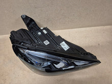Laden Sie das Bild in den Galerie-Viewer, Frontscheinwerfer Mercedes-Benz Gle A1679066604 LED Rechts Headlight