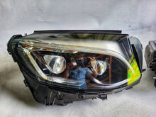 Laden Sie das Bild in den Galerie-Viewer, Frontscheinwerfer Mercedes-Benz Glc A2539060301 A2539060401 LED Ein Satz SCH8893614927ti