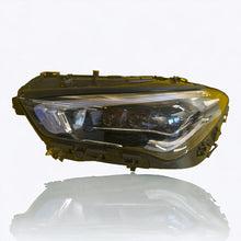 Laden Sie das Bild in den Galerie-Viewer, Frontscheinwerfer Mercedes-Benz Cla A1189063100 A1189031000 LED Links Headlight