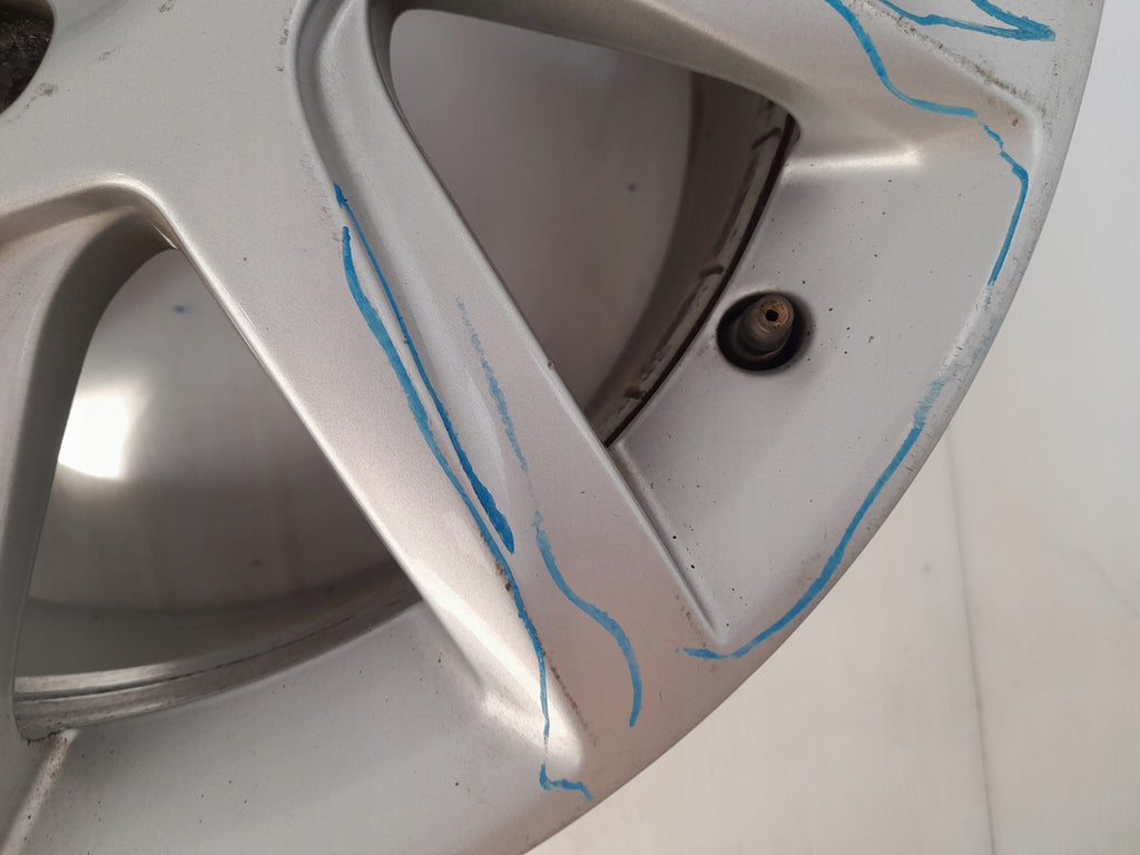 1x Alufelge 16 Zoll 7.0" 5x112 40ET Glanz Silber 3R0601025 Seat Rim Wheel