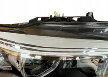 Load image into Gallery viewer, Frontscheinwerfer BMW F22 F23 87386809 Full LED Rechts Scheinwerfer Headlight SCH7701652996sv