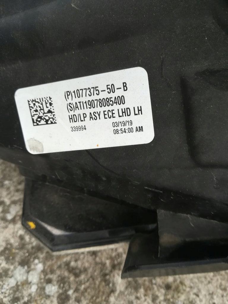 Frontscheinwerfer Tesla 3 1077375-50-B Links Scheinwerfer Headlight