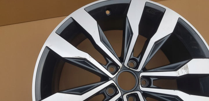 1x Alufelge 19 Zoll 8.0" 5x112 47ET 2GA601025F VW T-Roc Rim Wheel FEL7779843813yb