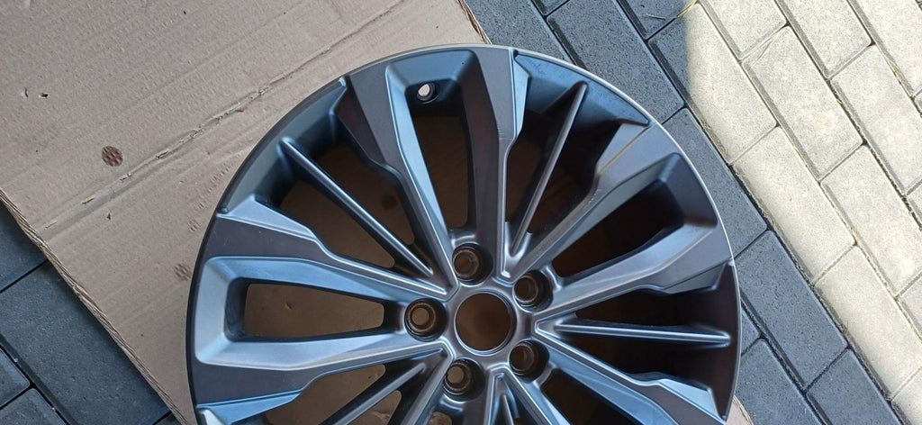 1x Alufelge 18 Zoll 7.0" 5x108 47 5ET Glanz Ford Rim Wheel FEL4086135832am