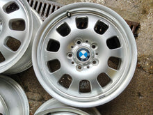 Laden Sie das Bild in den Galerie-Viewer, 4x Alufelge 16 Zoll 7.0" 5x120 47ET Glanz Silber 1094502 BMW Rim Wheel FEL7472977026en