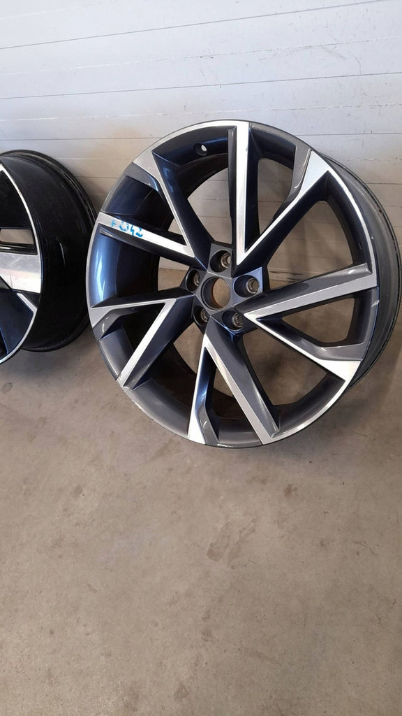 1x Alufelge 20 Zoll Skoda Kodiaq Rim Wheel FEL6110782125os