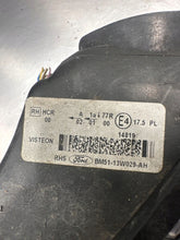 Laden Sie das Bild in den Galerie-Viewer, Frontscheinwerfer Ford Focus BM5113W029AH 16J77R14819 Rechts Headlight SCH8920661223wz
