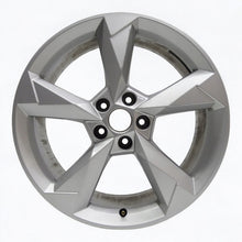 Load image into Gallery viewer, 1x Alufelge 19 Zoll 7.0&quot; 5x112 43ET Glanz Silber 83A601025N Audi Q3 Rim Wheel