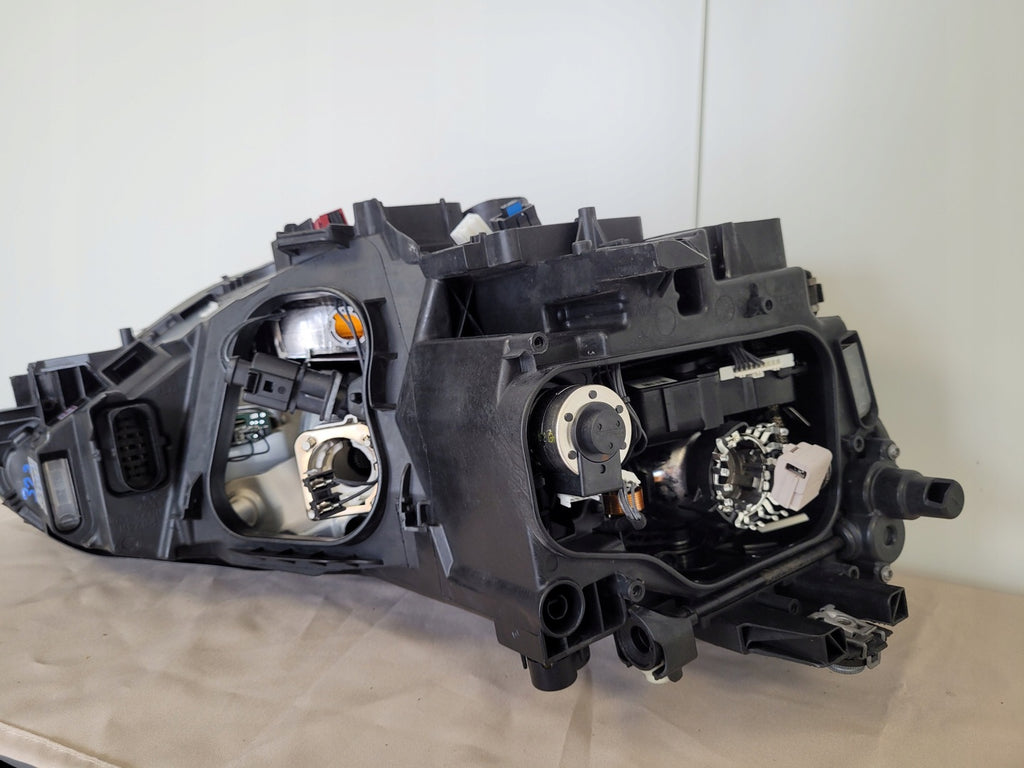 Frontscheinwerfer VW Sportsvan 517941033B Links Scheinwerfer Headlight SCH1060333072jx