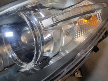 Load image into Gallery viewer, Frontscheinwerfer BMW 5 F10 7317131 Links Scheinwerfer Headlight SCH3044767038ri
