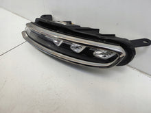 Laden Sie das Bild in den Galerie-Viewer, Frontscheinwerfer Citroën C3 III 9823313080 LED Links Scheinwerfer Headlight
