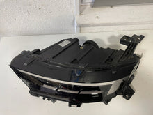 Load image into Gallery viewer, Frontscheinwerfer Opel Mokka 9834007980 9834008280 LED Rechts oder Links SCH8299321194at