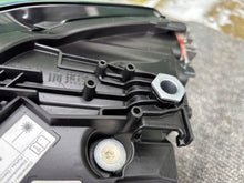Laden Sie das Bild in den Galerie-Viewer, Frontscheinwerfer BMW 5 G31 G30 9850588-05 Rechts Scheinwerfer Headlight SCH8981572878nx