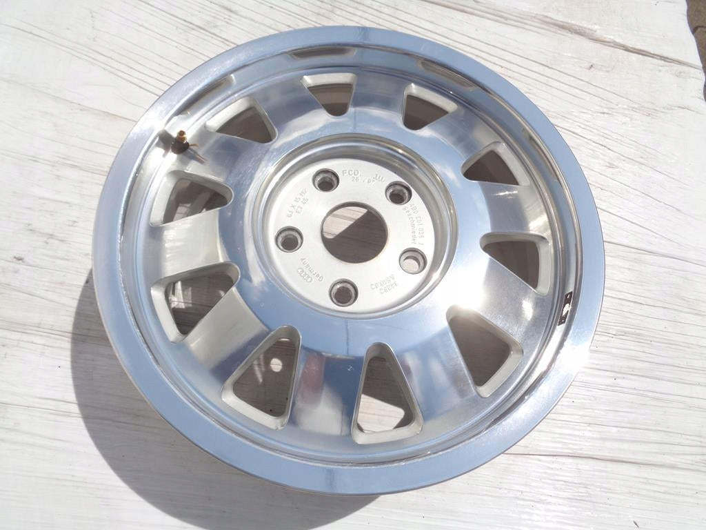 1x Alufelge 15 Zoll 6.0" 5x112 45ET Glanz Silber 4B0601025 Audi C5 Rim Wheel