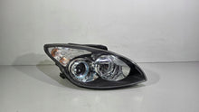 Laden Sie das Bild in den Galerie-Viewer, Frontscheinwerfer Hyundai I30 121948623495 Rechts Scheinwerfer Headlight SCH9394261862rr