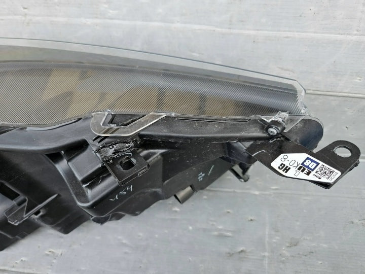 Frontscheinwerfer Toyota Yaris KJL69 Links Scheinwerfer Headlight SCH7278117779zk