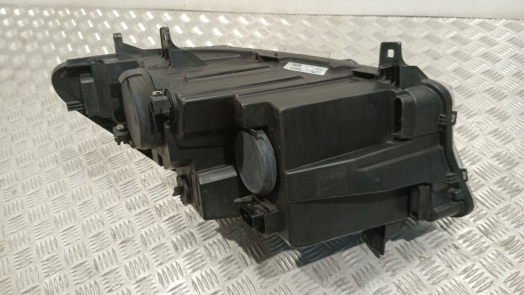 Frontscheinwerfer Mercedes-Benz Sprinter A9109060000 Links Headlight SCH1250093628sr
