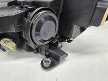 Laden Sie das Bild in den Galerie-Viewer, Frontscheinwerfer Skoda Fabia 6VB941016 Rechts Scheinwerfer Headlight SCH1732371475zx