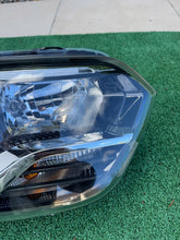 Load image into Gallery viewer, Frontscheinwerfer Renault Express 260105660R Rechts Scheinwerfer Headlight SCH5676036861ij