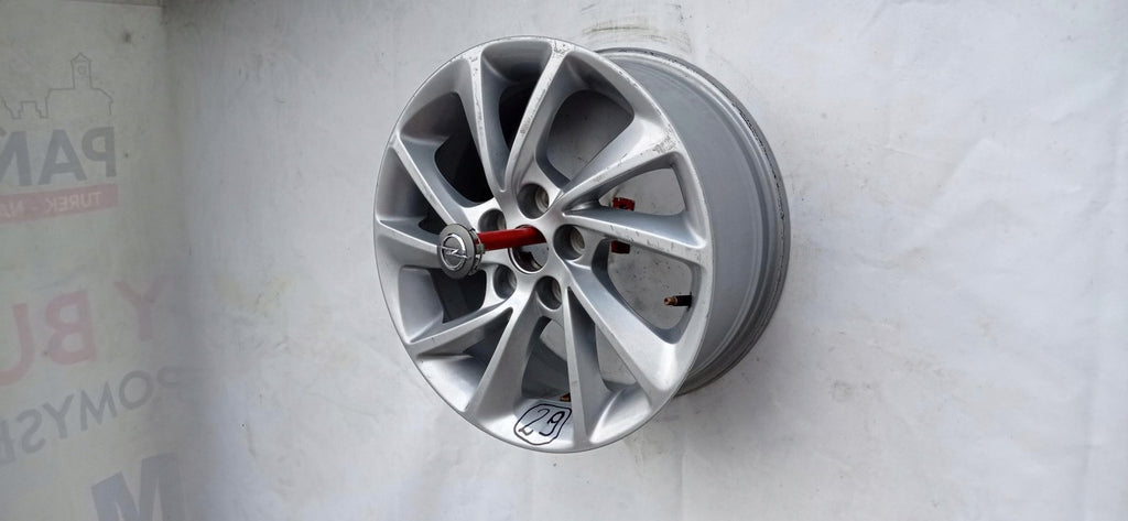 1x Alufelge 16 Zoll 7.0" 5x105 41ET Glanz Silber 39078765 Opel Astra K Rim Wheel FEL9947565621of
