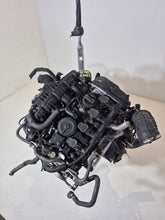 Laden Sie das Bild in den Galerie-Viewer, Motor Audi VW A4 B8 CAB 1.8 TFSI Benzin Engine Komplett