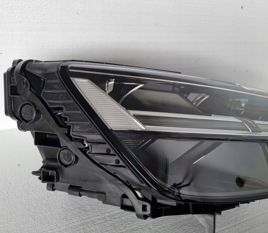 Frontscheinwerfer Audi Q8 4M8941034 LED Rechts Scheinwerfer Headlight SCH9706611653em