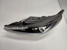 Laden Sie das Bild in den Galerie-Viewer, Frontscheinwerfer Hyundai I30 III 92101G4120 Full LED Links Headlight SCH9463627013xo