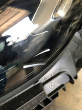 Load image into Gallery viewer, Frontscheinwerfer Mercedes-Benz W206 A2069067203 A2069067303 LED Rechts SCH6407087877zr