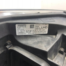 Laden Sie das Bild in den Galerie-Viewer, Frontscheinwerfer Volvo V40 31677018 LED Links Scheinwerfer Headlight SCH6100848484wn