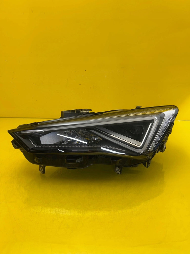Frontscheinwerfer Seat Leon 5FB941007G LED Ein Stück (Rechts oder Links)