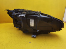 Laden Sie das Bild in den Galerie-Viewer, Frontscheinwerfer Mercedes-Benz Cla A1749064102 LED Links Scheinwerfer Headlight SCH9961050943li