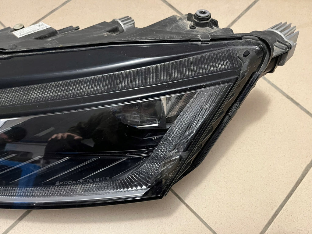 Frontscheinwerfer Skoda Octavia IV 5E4941015A LED Links Scheinwerfer Headlight SCH9488597876sx