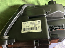Laden Sie das Bild in den Galerie-Viewer, Frontscheinwerfer VW Caddy III 2K5941006A Rechts Scheinwerfer Headlight SCH6755878246ll