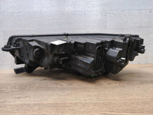 Laden Sie das Bild in den Galerie-Viewer, Frontscheinwerfer Skoda Octavia 5E4941016 Rechts Scheinwerfer Headlight SCH7256769070sq
