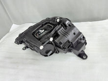 Laden Sie das Bild in den Galerie-Viewer, Frontscheinwerfer Mercedes-Benz W213 A2139067509 LED Links Headlight SCH3520647598sc