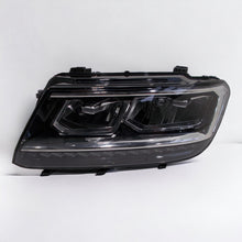 Laden Sie das Bild in den Galerie-Viewer, Frontscheinwerfer VW Tiguan 5NB941035D LED Links Scheinwerfer Headlight